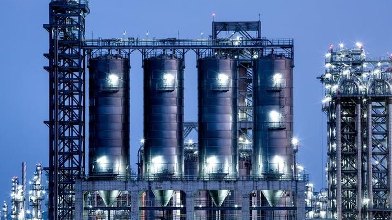塑料原料进口与国产：价格背后的差异解析